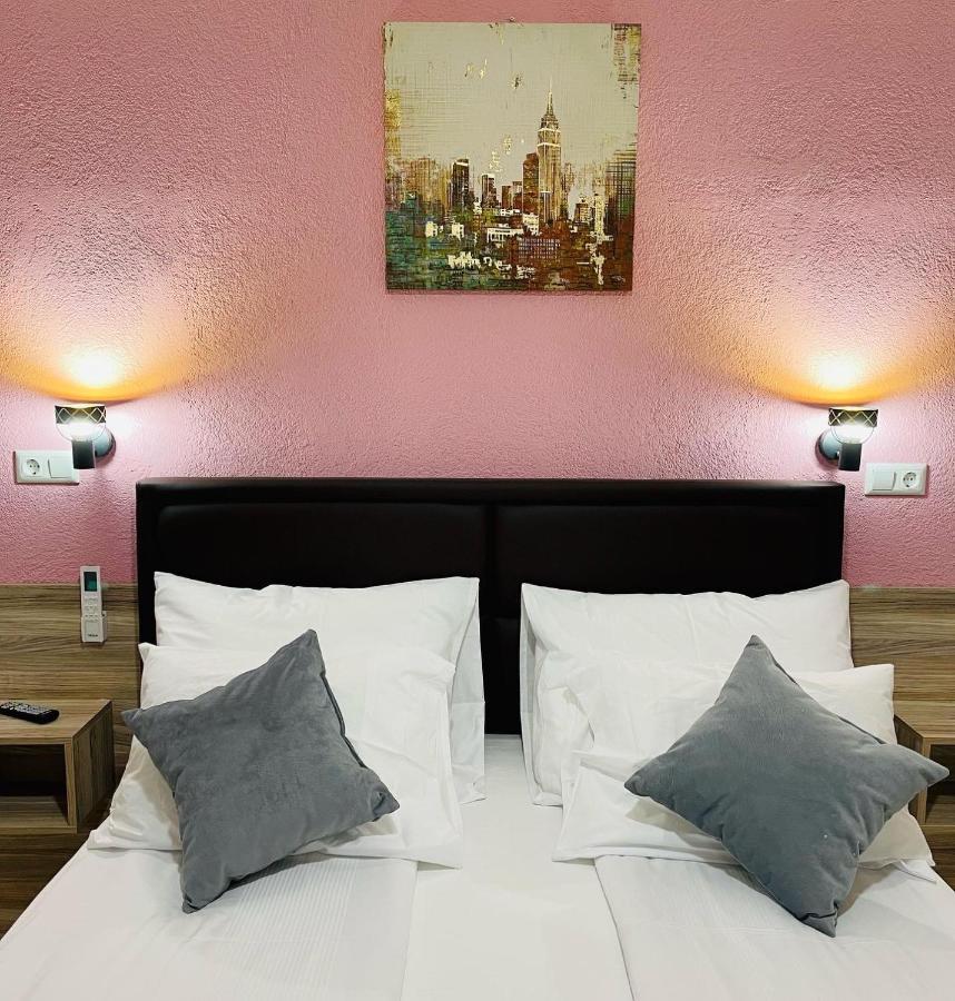 Hotel Casablanca Gorazde Eksteriør billede