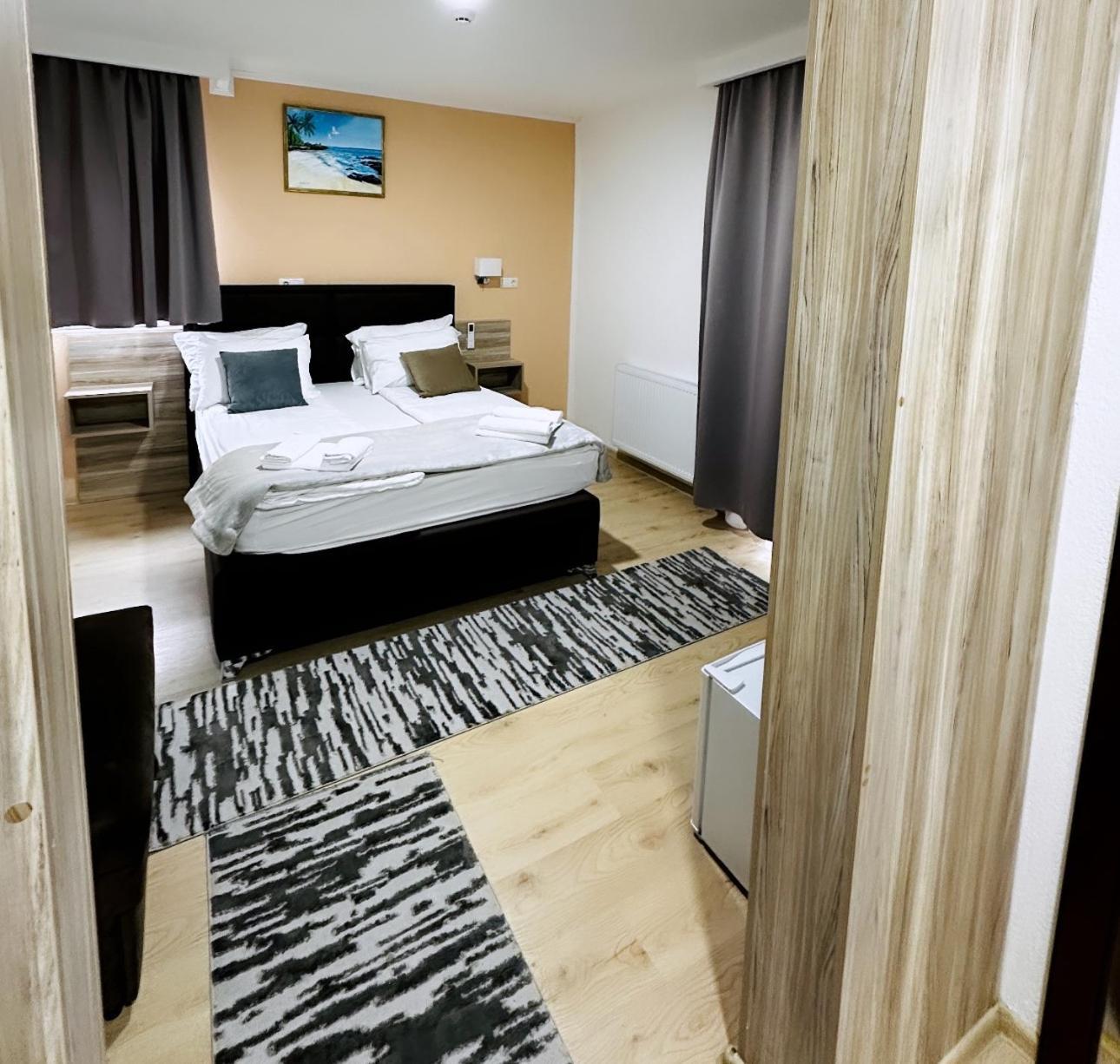 Hotel Casablanca Gorazde Eksteriør billede